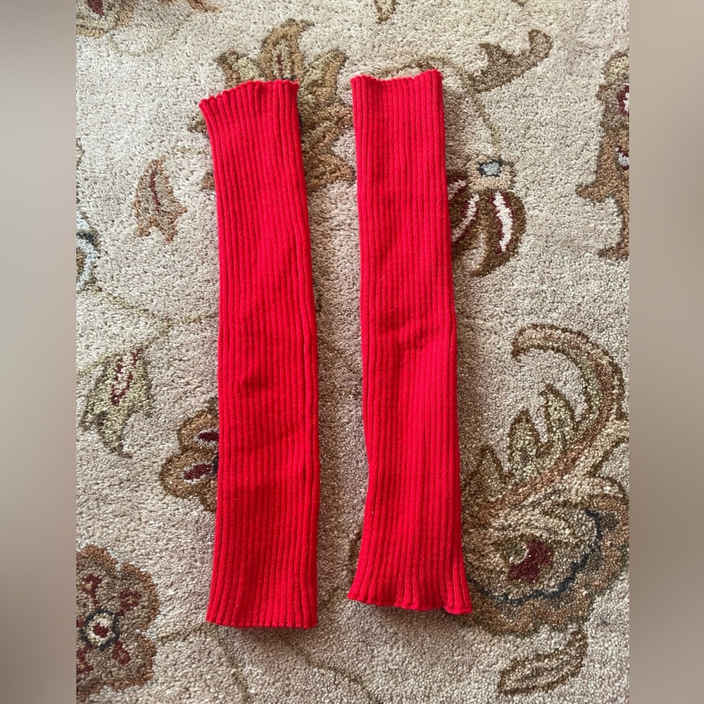 Leg warmers
012